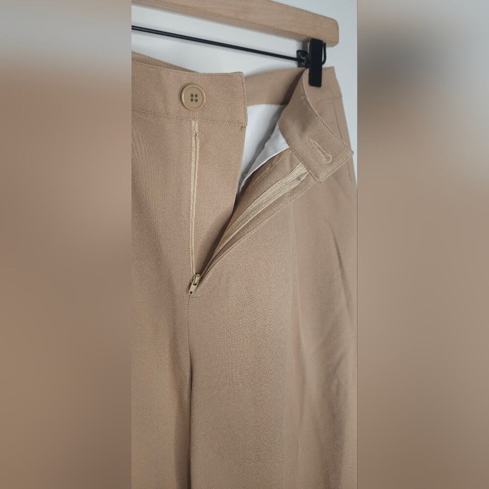 Backyard Roses Tan Trousers - Picture 3 of 5